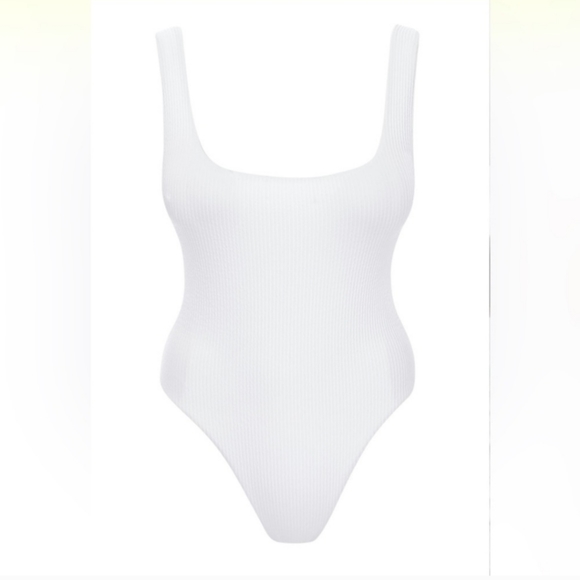 Monday one piece swimsuit - Picture 5 of 7